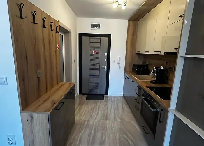 アパート Aria 4 *